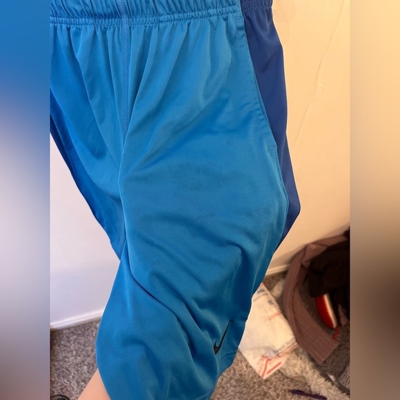 Nike Boys Kid Short Size Large Blue Athletic - Picture 3 of 3